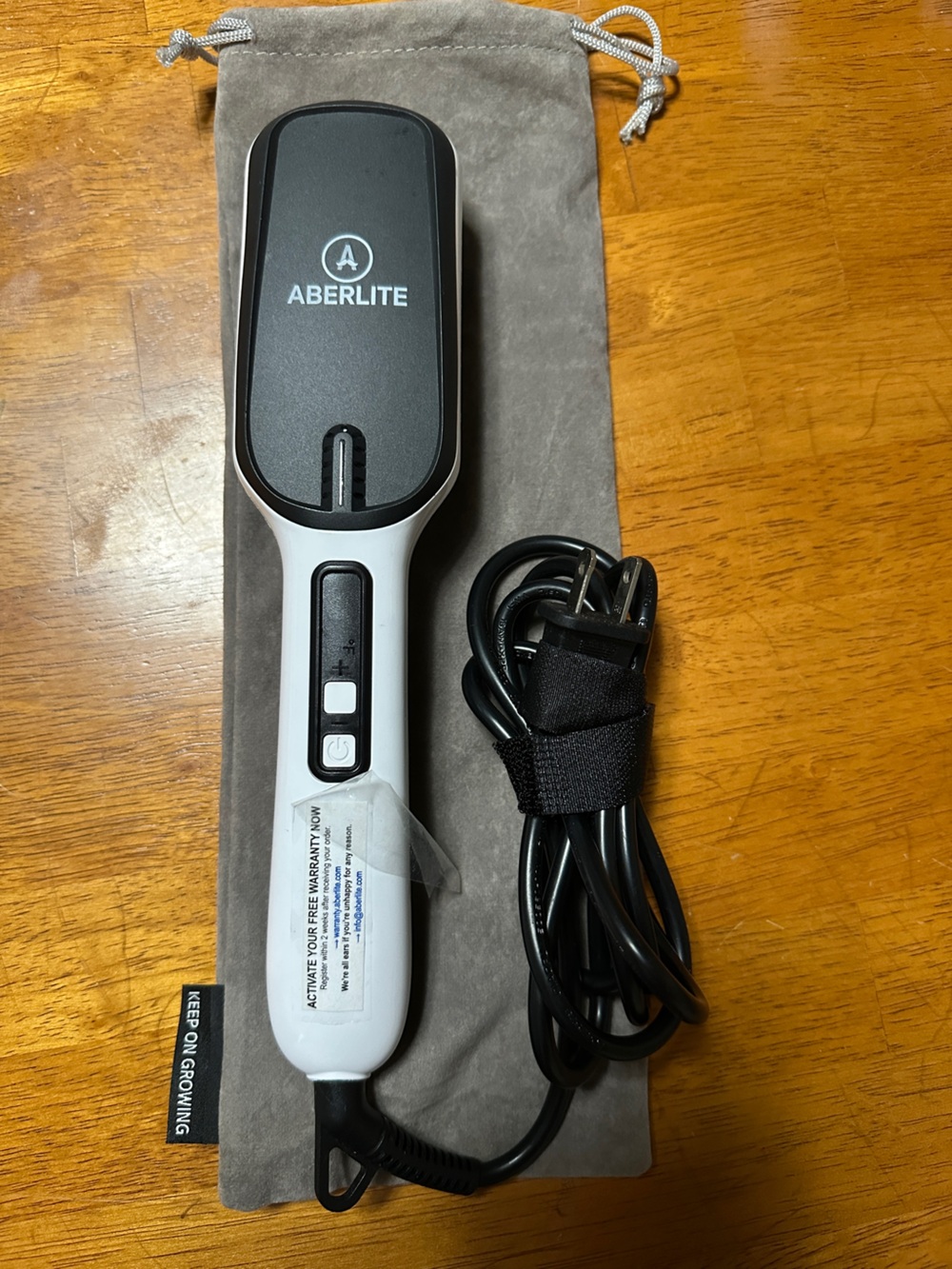 Aberlite Men’s White and Black Hair & Beard Straightening Brush